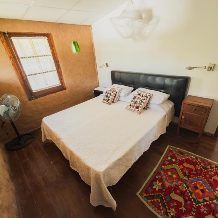 Todo se transforma - Habitación Doble con baño compartido - 1 o 2 camas - 4