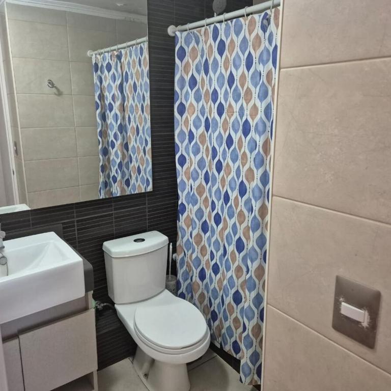Departamento acogedor con excelente ubicación - Two-Bedroom Apartment - 11