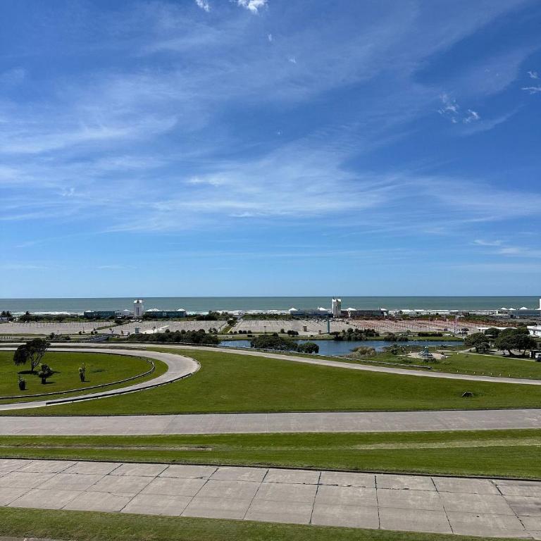 Full sea view - Punta Mogotes, Mar del Plata. - Apartment - 25