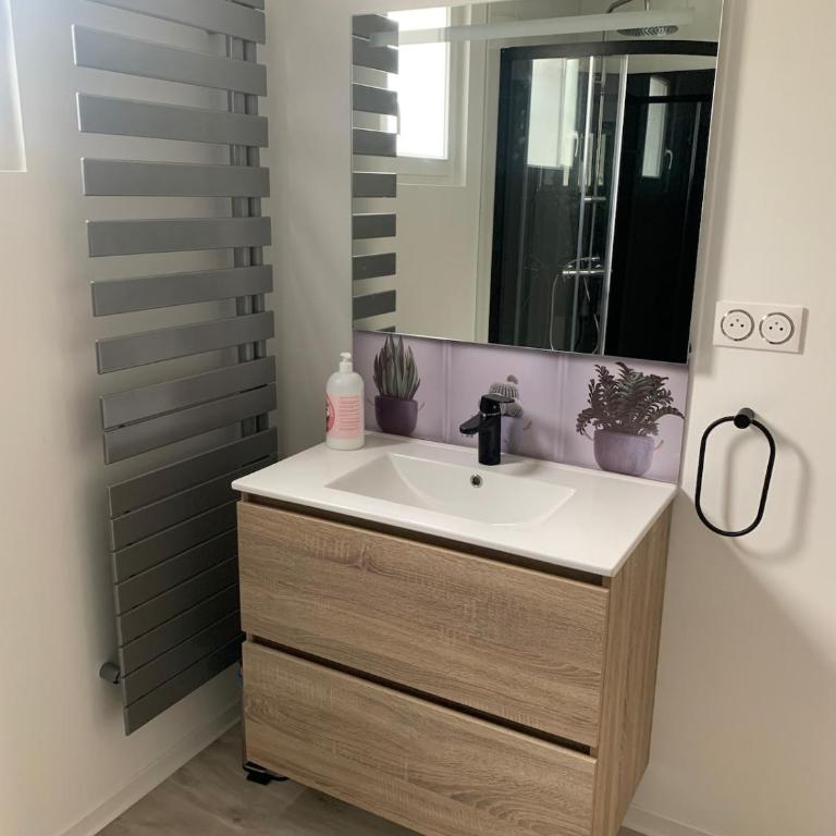 Maison la tranche sur mer deux chambres - Casa con 2 Camere da Letto - 9