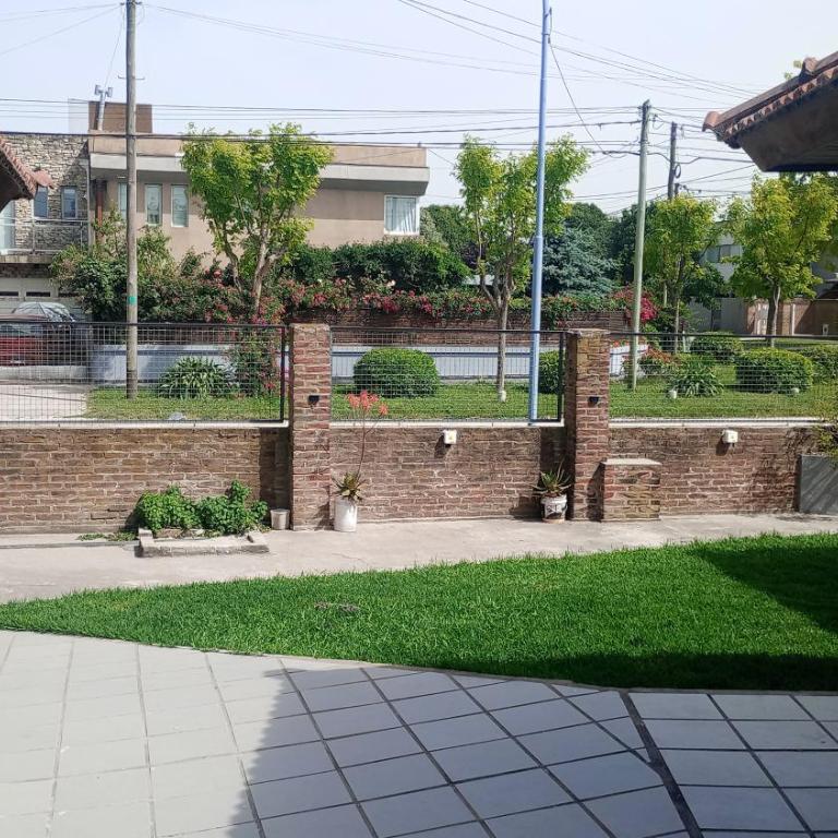 Zona constitución y tejedor - Casa de 2 dormitorios - 3