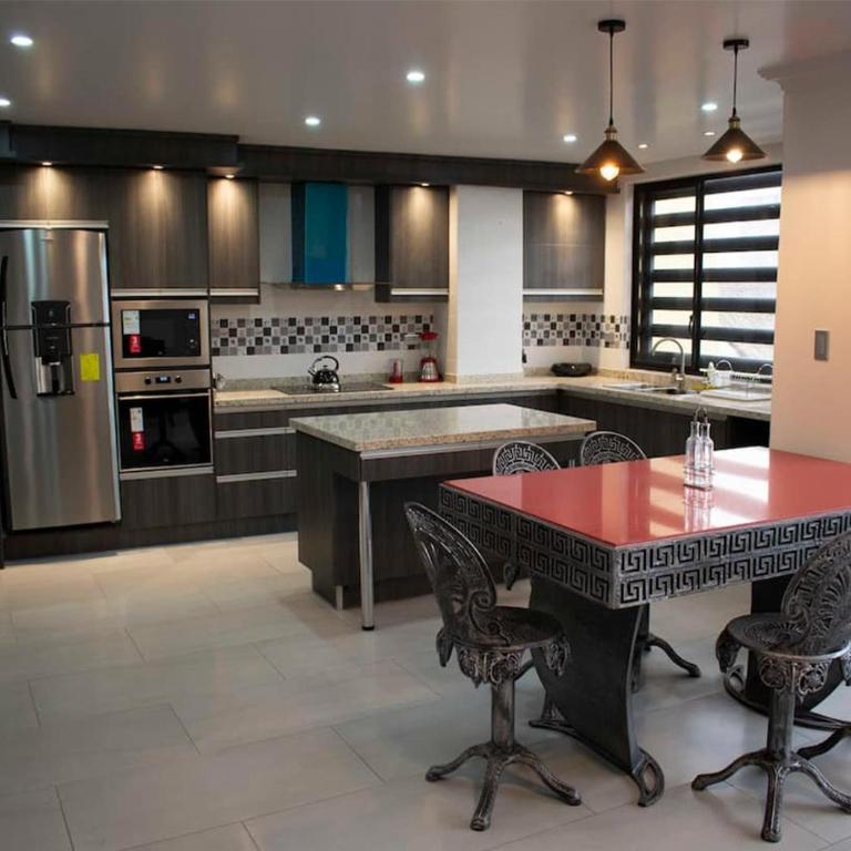 Lujoso apartamento en el centro de Ambato - Apartamento de 2 dormitorios - 7