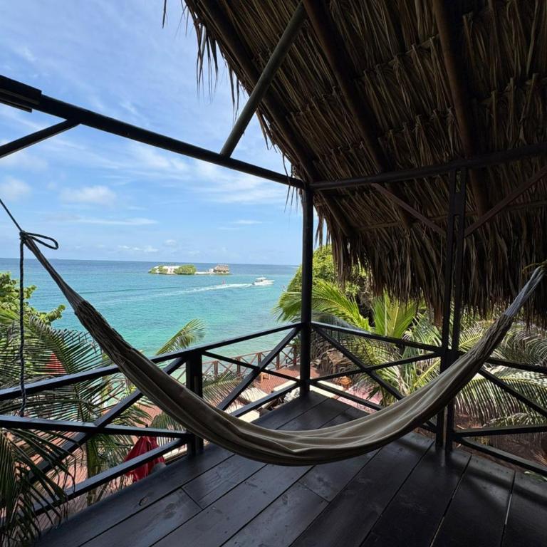 Isla Única- Islas del Rosario - Habitación con cama grande y balcón - 9