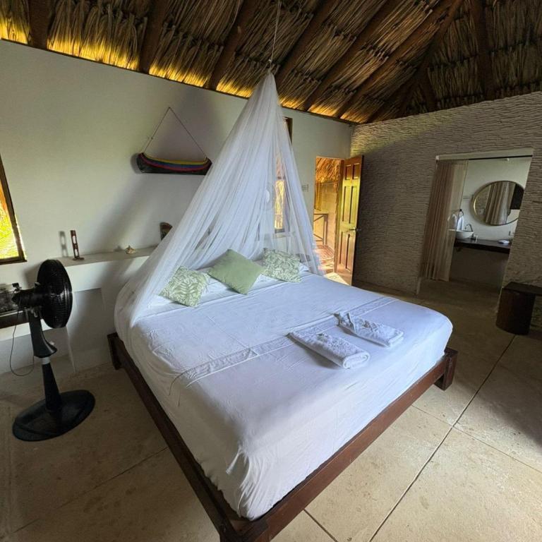 Isla Única- Islas del Rosario - Habitación con cama grande y balcón - 10