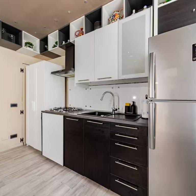 ModeRna Apartments - Charme & Relax in Centro - Free Parking - Appartamento - 7