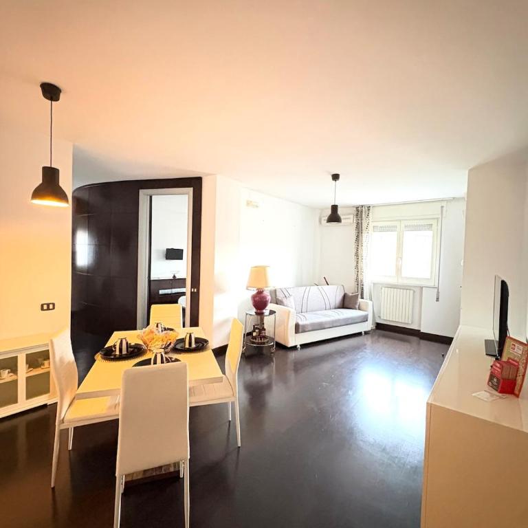 Rosa Home - Appartamento con 1 Camera da Letto - 1