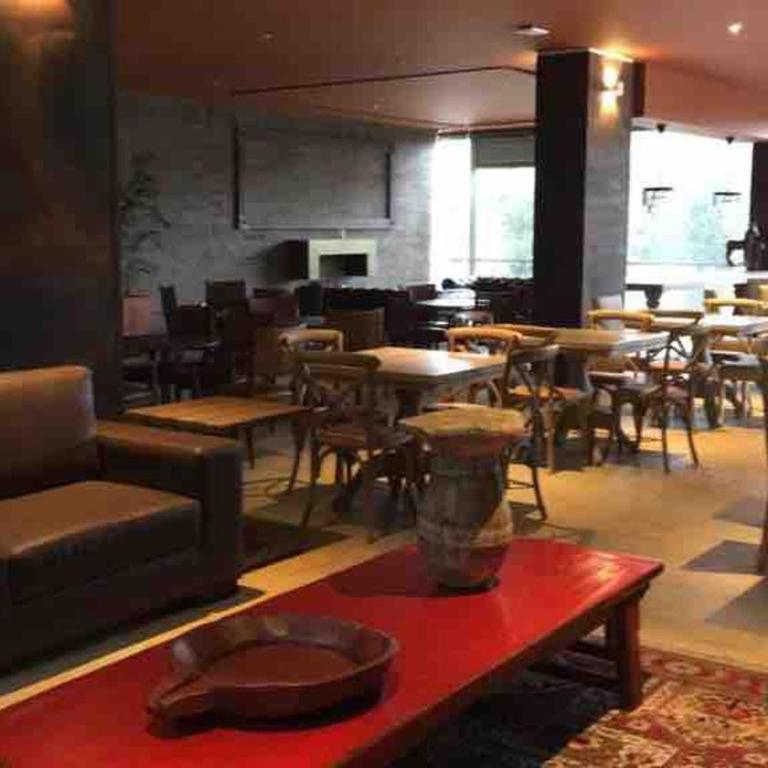 Beautiful Loft close to airport,pool gym & parking - Apartamento Superior de 1 dormitorio - 27