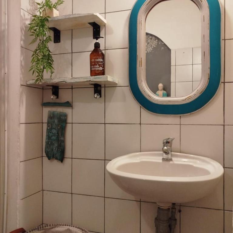 Refugio Urbano - One-Bedroom Apartment - 21