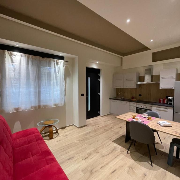 Pomelia House - One-Bedroom Apartment - 16