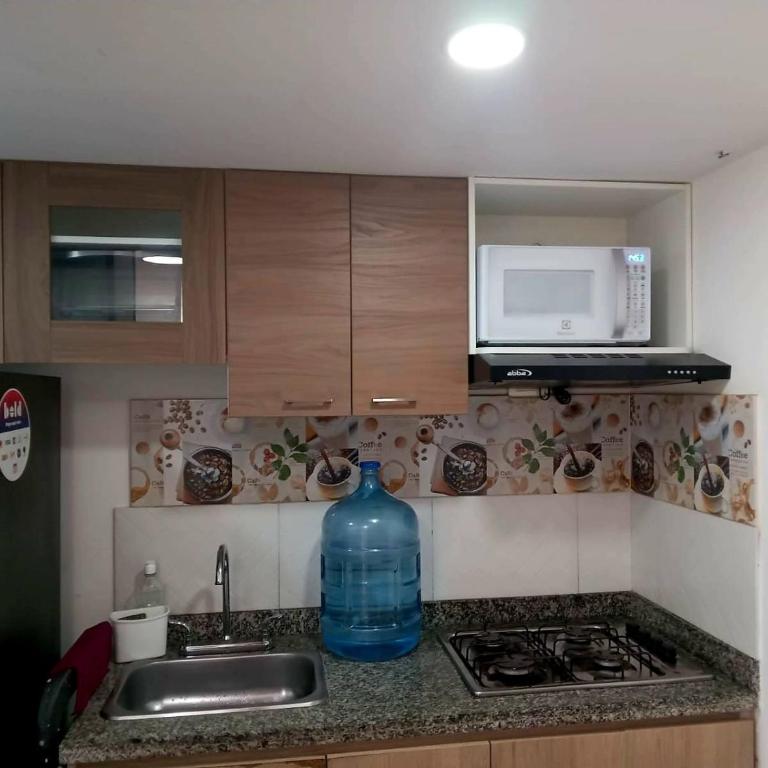 Con Piscina, Cómodo y acogedor Apartaestudio en el rodadero - Apartamento de 1 dormitorio - 52