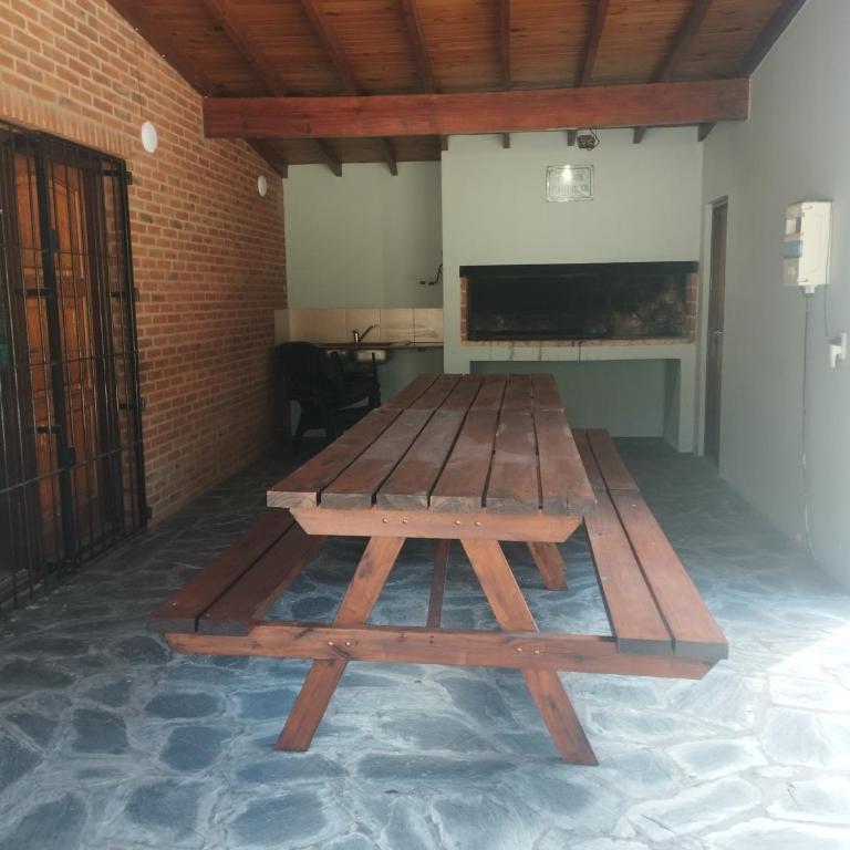 Chalet con Piscina exclusiva en el centro de Mar de las Pampas - Casa de 6 dormitorios - 31