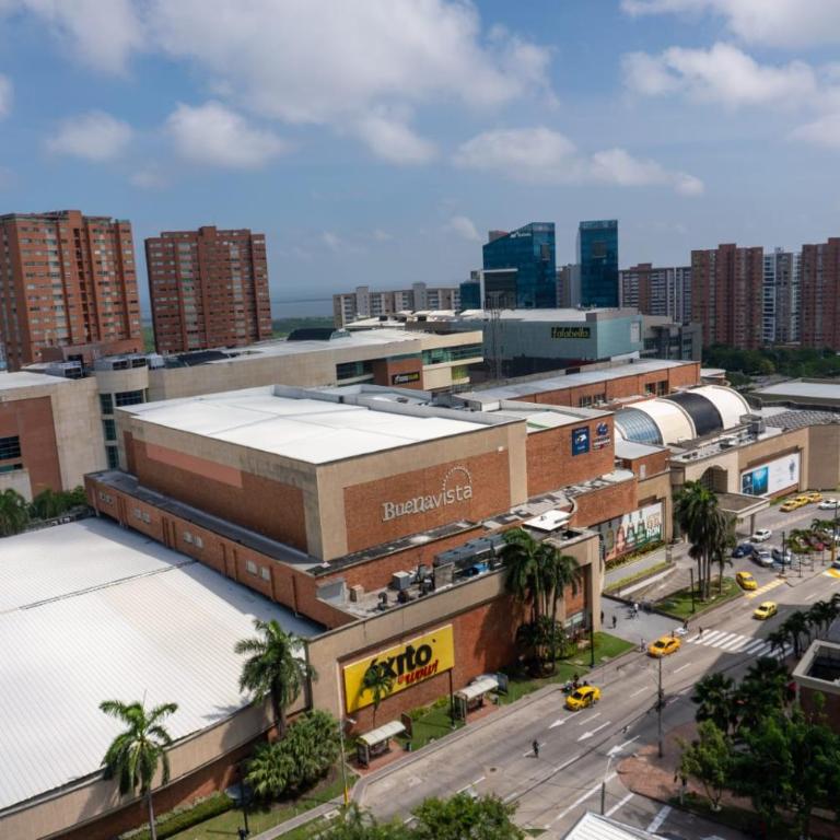 Lujoso Apartamento Sector Norte Altos Del Limón - Apartamento de 2 dormitorios - 20