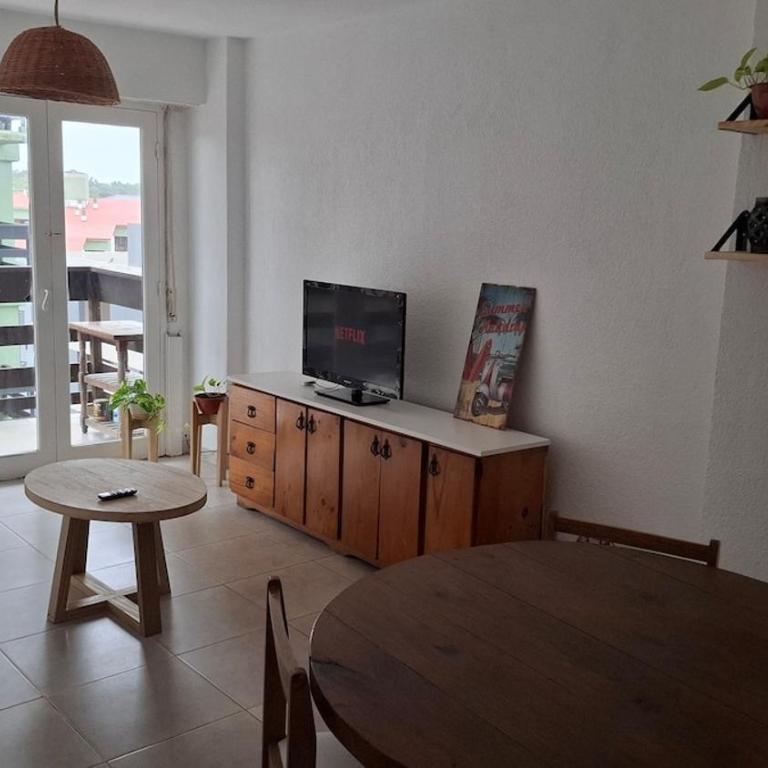 Depto frente a la playa - One-Bedroom Apartment - 2