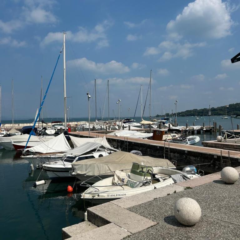 Creative loft at Garda lake - Appartamento con 1 Camera da Letto - 2