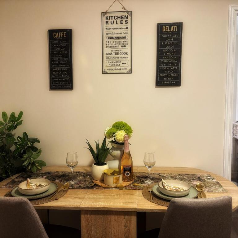 Sweet Home Studio 1 - One-Bedroom Apartment - 8