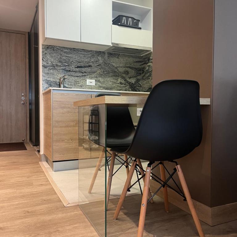 Cómodo y moderno apartaestudio con WiFi rápido en Zona Chapinero - Apartamento de 2 dormitorios - 33