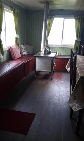 Casa amoblada - Three-Bedroom House - 5