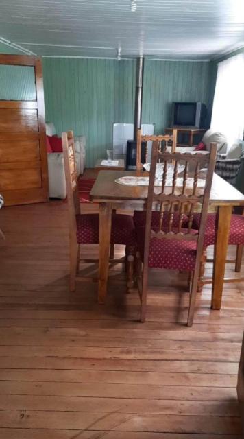 Casa amoblada - Three-Bedroom House - 8