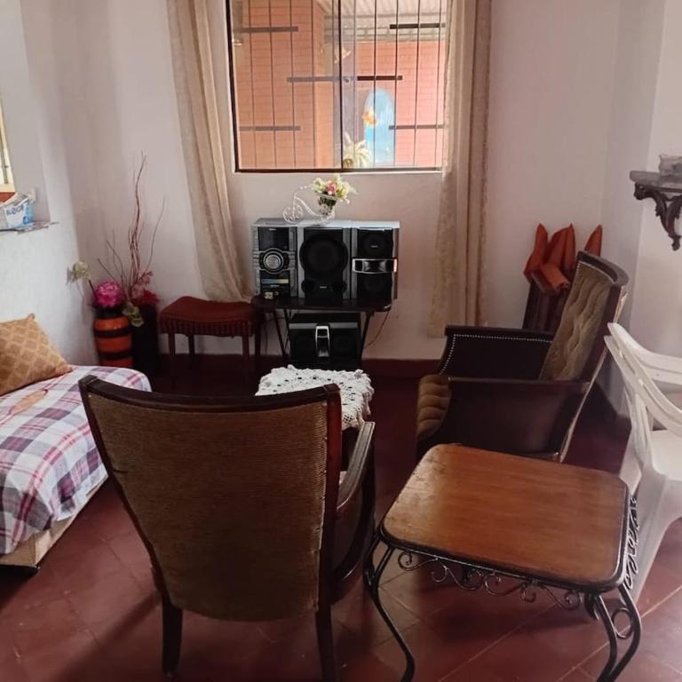 Casa Disponible para familia - One-Bedroom House - 8