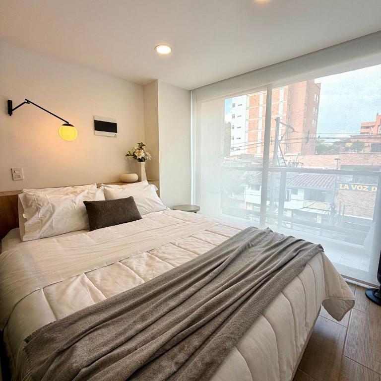 81 Living - Apartamento - 10