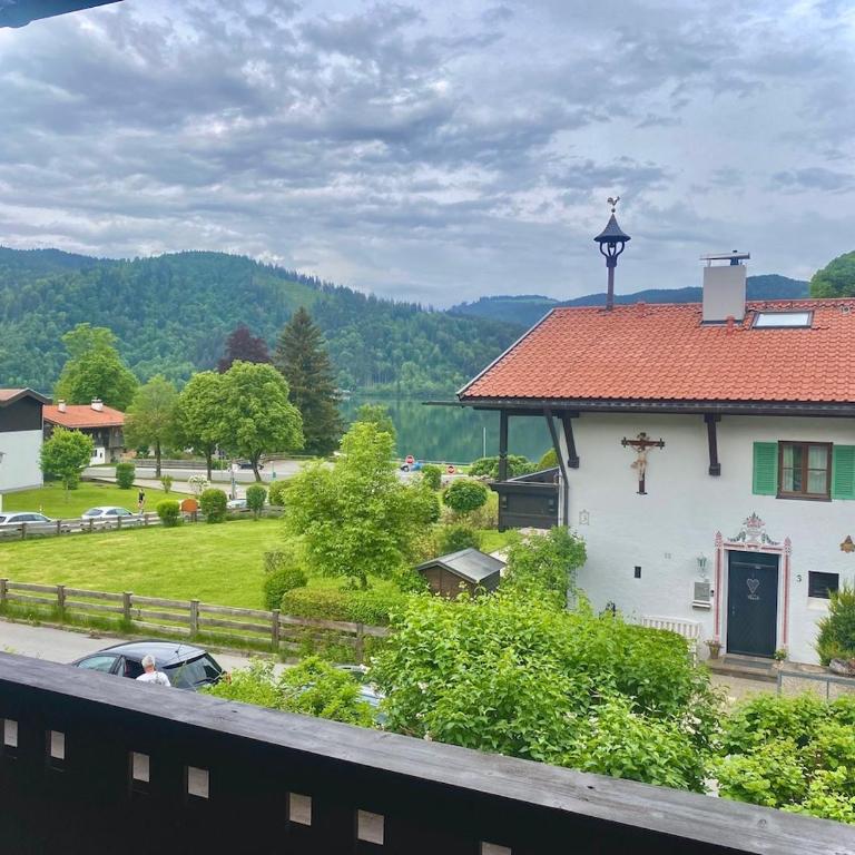 Das Maximilian - Feines Landhotel am Schliersee - Doppelzimmer mit Balkon - 2