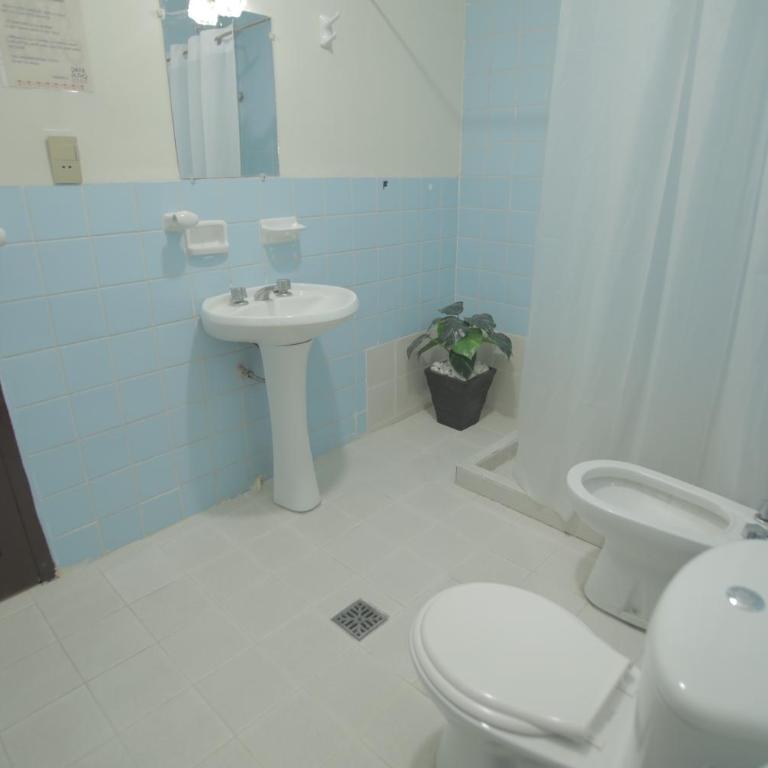 Hotel Boutique Pata y Perro - Quadruple Room with Private Bathroom - 3