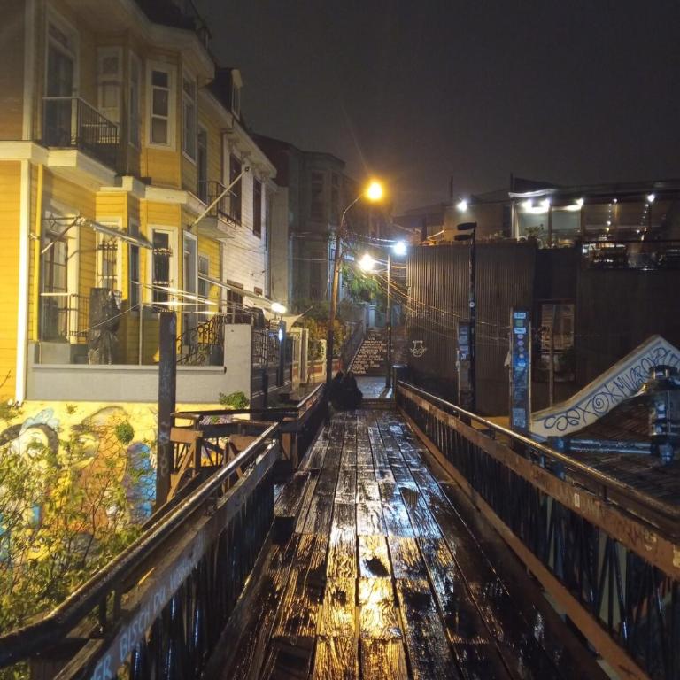 Valparaiso cultural - Three-Bedroom Apartment - 13