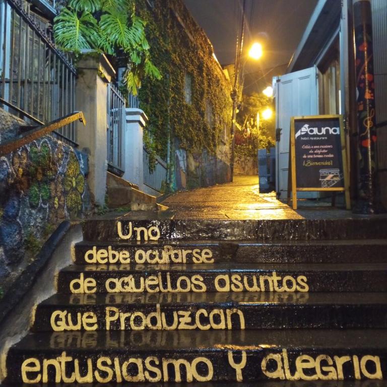 Valparaiso cultural - Three-Bedroom Apartment - 16