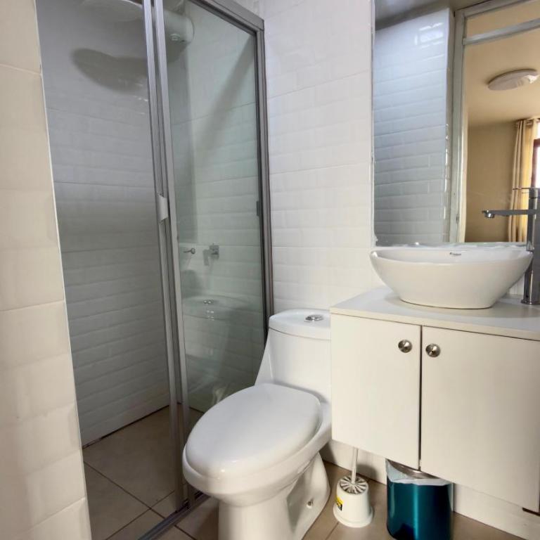 Habitación Matrimonial en el centro de la ciudad - One-Bedroom Apartment - 9