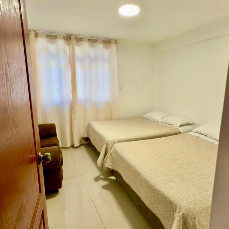 Departamento completo en el primer piso - Three-Bedroom Apartment - 14