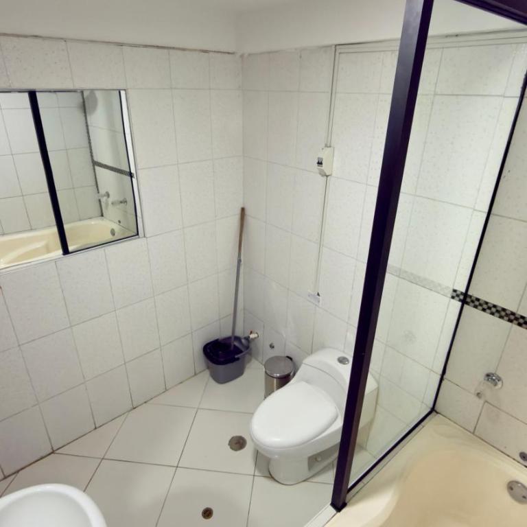Departamento completo en el primer piso - Three-Bedroom Apartment - 19