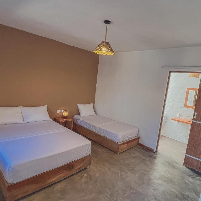 Kinti Beach Mancora - Triple Room with Terrace - 2