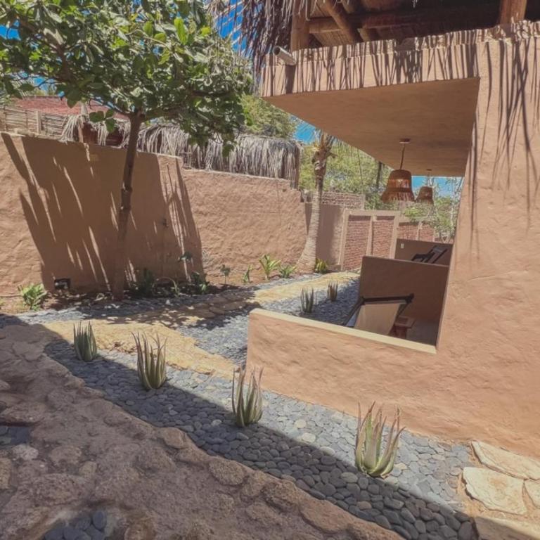 Kinti Beach Mancora - Double Room with Terrace - 2