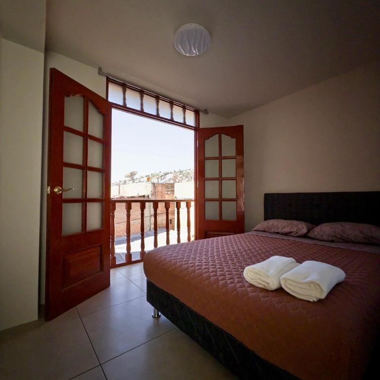 Habitación con Balcón Castellares La Puebla - Double Room - 7