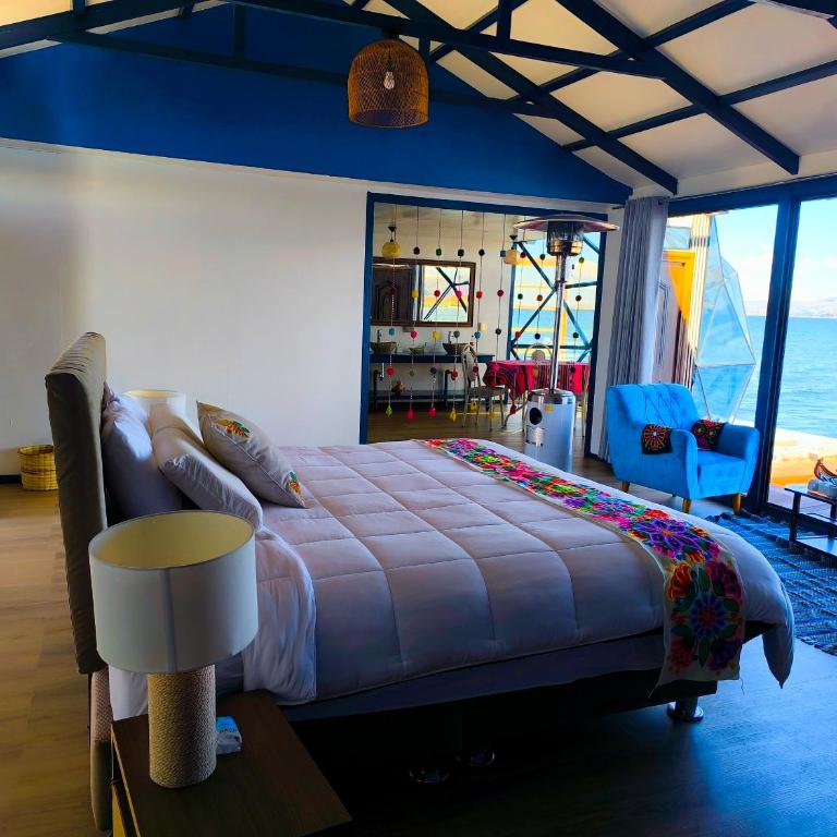 Uros Killa Lodge - Suite with Lake View - 1