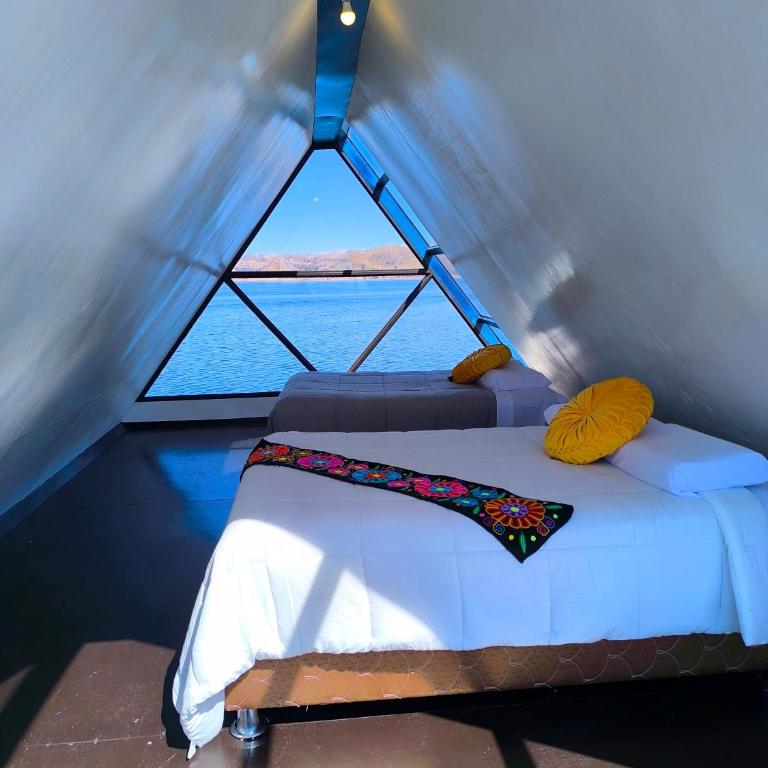 Uros Killa Lodge - Suite with Lake View - 11