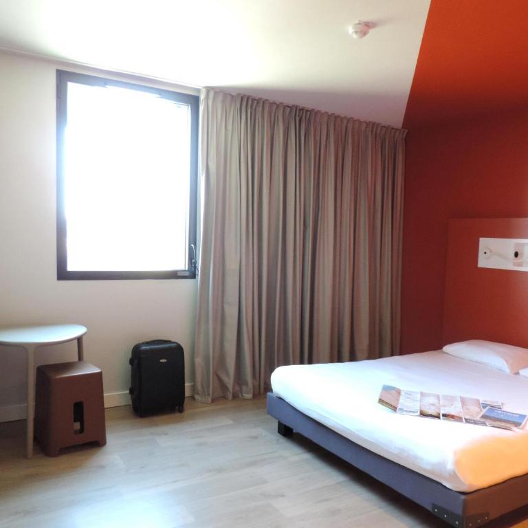 Ibis Budget Amiens Centre Gare - Chambre Double Standard - Accessible aux Personnes à Mobilité Réduite - 1