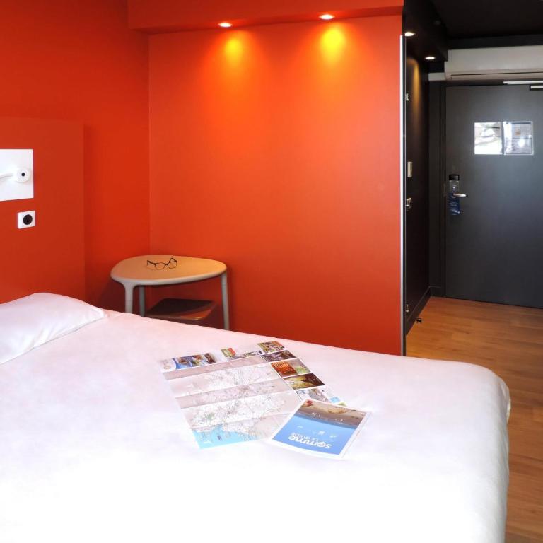Ibis Budget Amiens Centre Gare - Chambre Double avec Grand Lit Double - 3