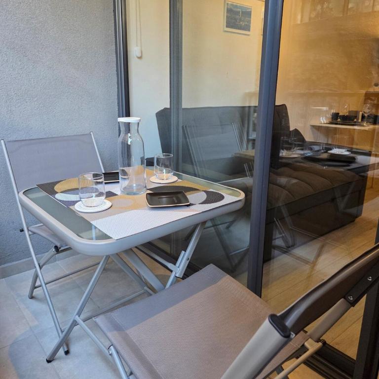 Cómodo depto estudio- Céntrico- Equipado- Piscina - One-Bedroom Apartment - 5