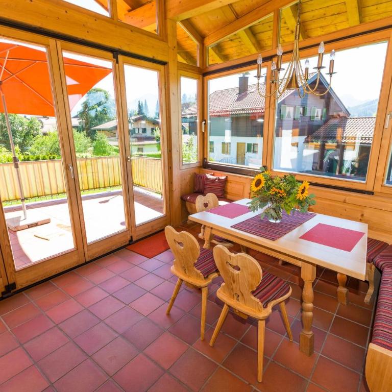 Ferienwohnung Magdalena - ruhig, zentral, schöne Sonnenterrasse - Apartment mit 2 Schlafzimmern - 5