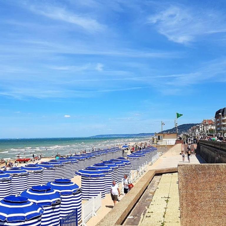 Appartement deux pièces élégant avec Vue sur Parc - Plage & Centre-Ville à Pied - Appartamento con 1 Camera da Letto - 12