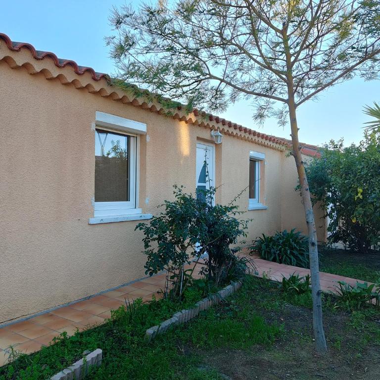 Charmante Villa de plain pied dans quartier calme - Casa con 2 Camere da Letto - 28