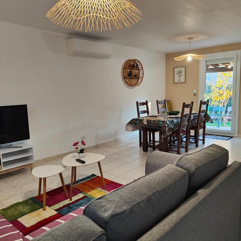 Charmante Villa de plain pied dans quartier calme - Casa con 2 Camere da Letto - 15