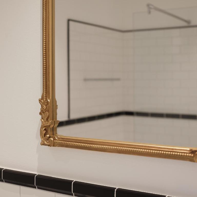 LIMIX Stays - Camera Matrimoniale con Bagno Privato - 7