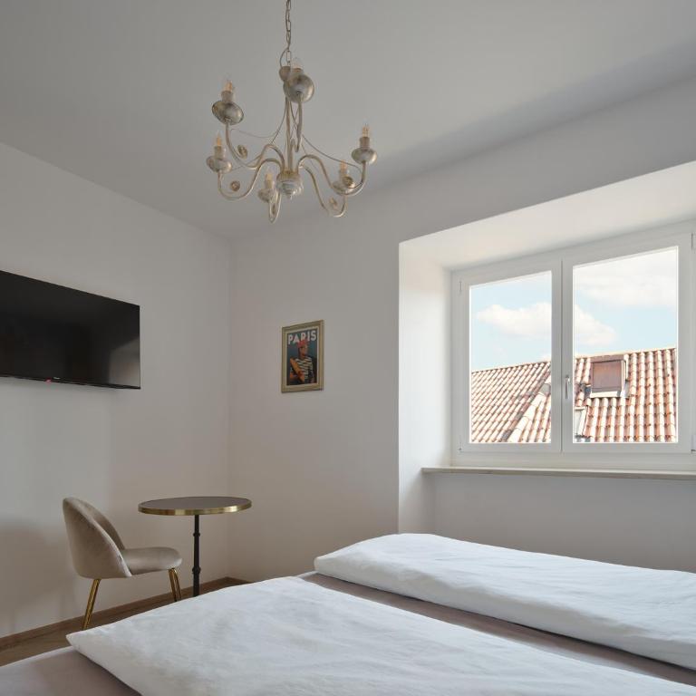 LIMIX Stays - Camera Matrimoniale con Bagno Privato - 13