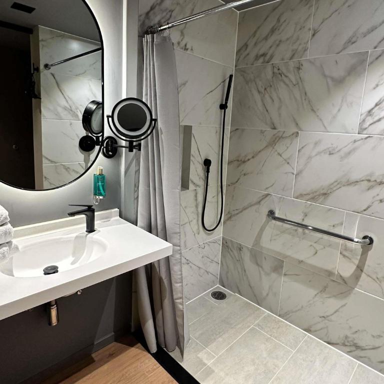 Novotel México City Centro Histórico - Superior King Room - Disability Acess - 1