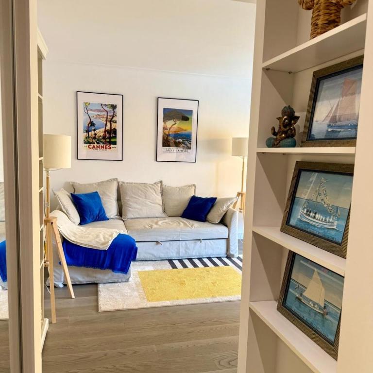 Le Clairfontaine - Stylish city-centre accommodation in Cannes - Sea view - Perfect for work and relaxation - 10 min walking distance of Palais des festivals and beaches - Apartment mit 1 Schlafzimmer - Meerseite - 27