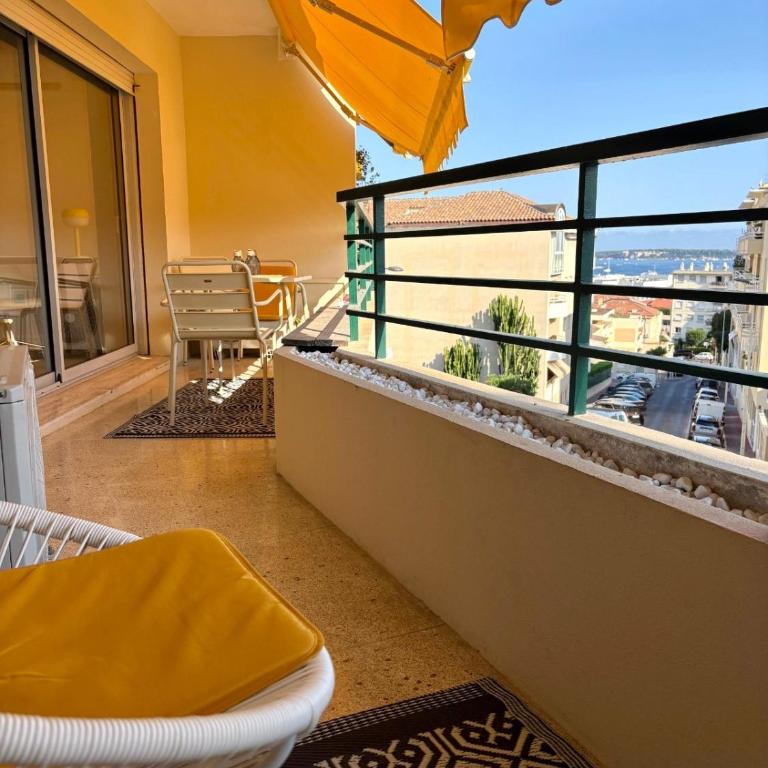 Le Clairfontaine - Stylish city-centre accommodation in Cannes - Sea view - Perfect for work and relaxation - 10 min walking distance of Palais des festivals and beaches - Apartment mit 1 Schlafzimmer - Meerseite - 2
