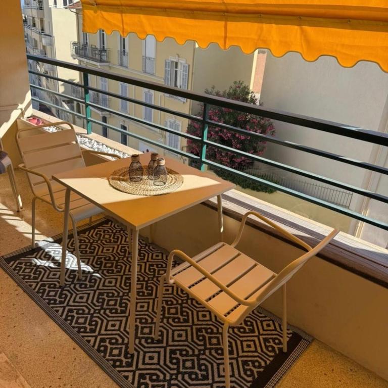 Le Clairfontaine - Stylish city-centre accommodation in Cannes - Sea view - Perfect for work and relaxation - 10 min walking distance of Palais des festivals and beaches - Apartment mit 1 Schlafzimmer - Meerseite - 14