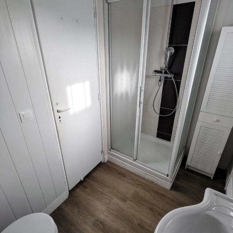 Le Mas de la Palmeraie - Appartement dans propriété privée au calme avec piscine et tennis - Maison 3 Chambres - 8